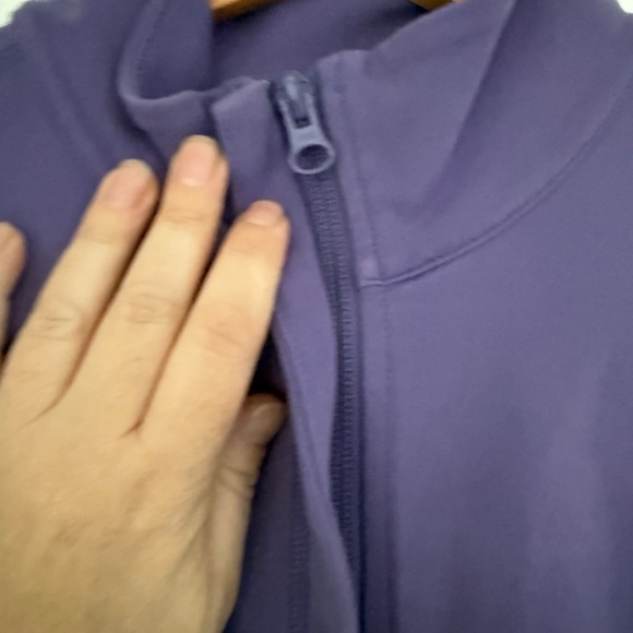 Reebok Women’s Define Purple Jacket  Ruffle in the Back Size S - Picture 3 of 6